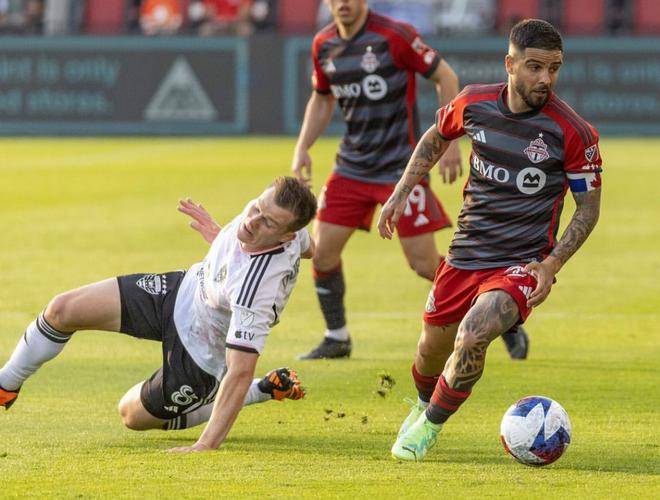 旺财28互动阿斯顿维拉迎法国杯关键赛；今晚刷新队史纪录；压力陡增；团队化学反应显著的简单介绍